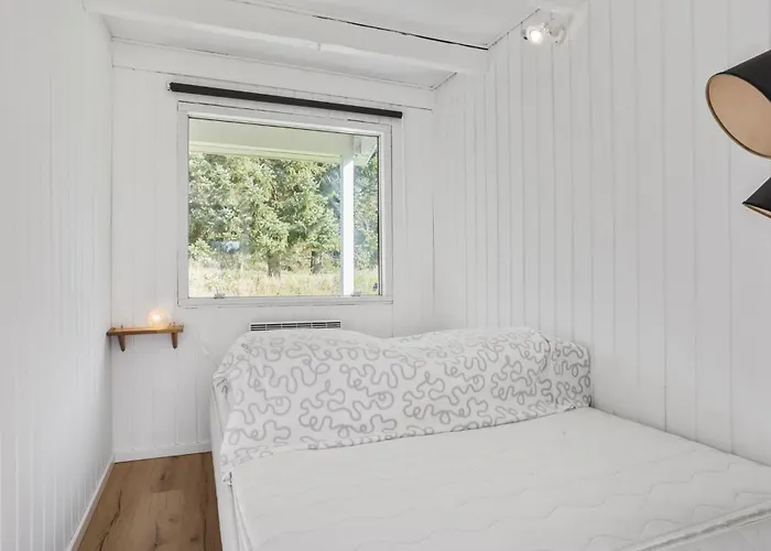 3 Bedroom Beautiful In Roslev