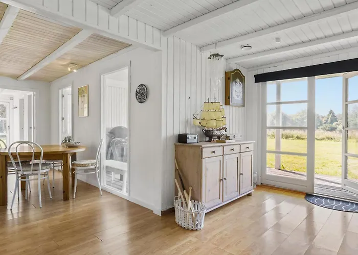 Ferienhaus 3 Bedroom Beautiful In *